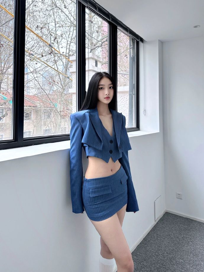 春光乍泄